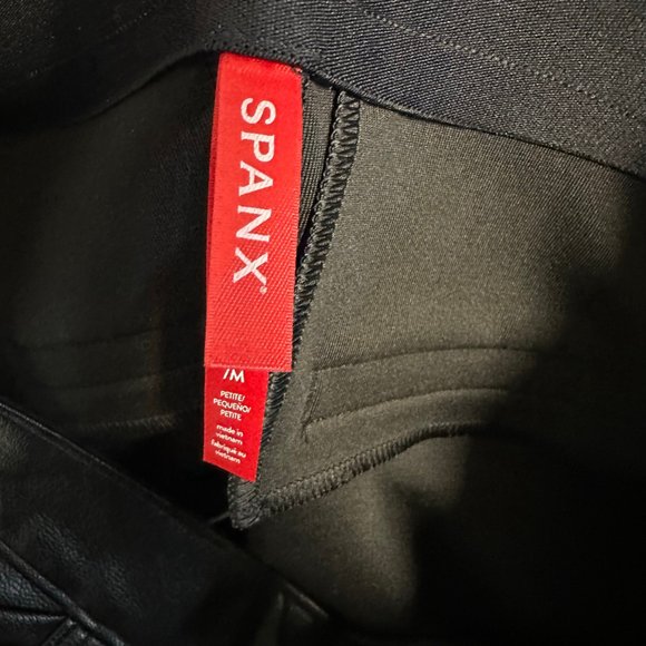 Spanx Pants Womens M Black Faux Leather Flare Leg Pull On Lined Stretch Shaping - Picture 11 of 16